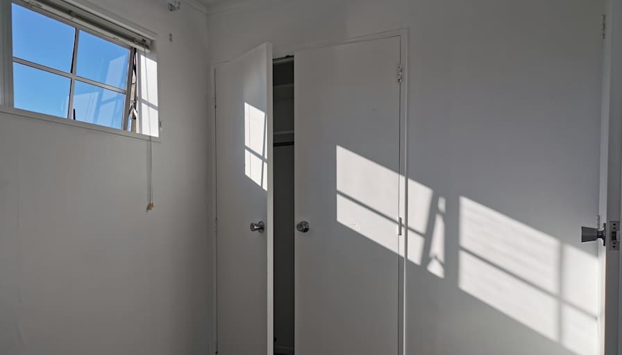Y's room