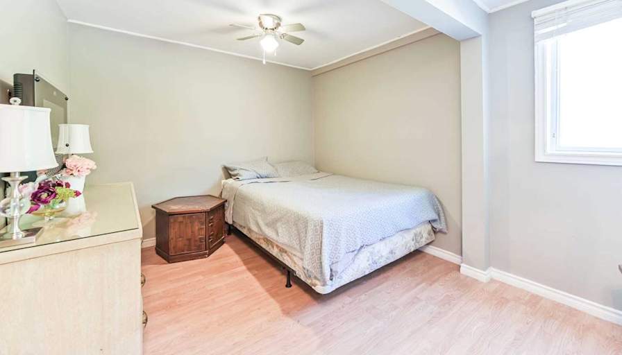 CATHERINE ZHANG's room