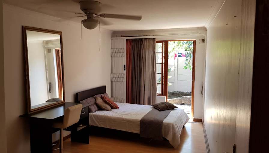 Mornay's room