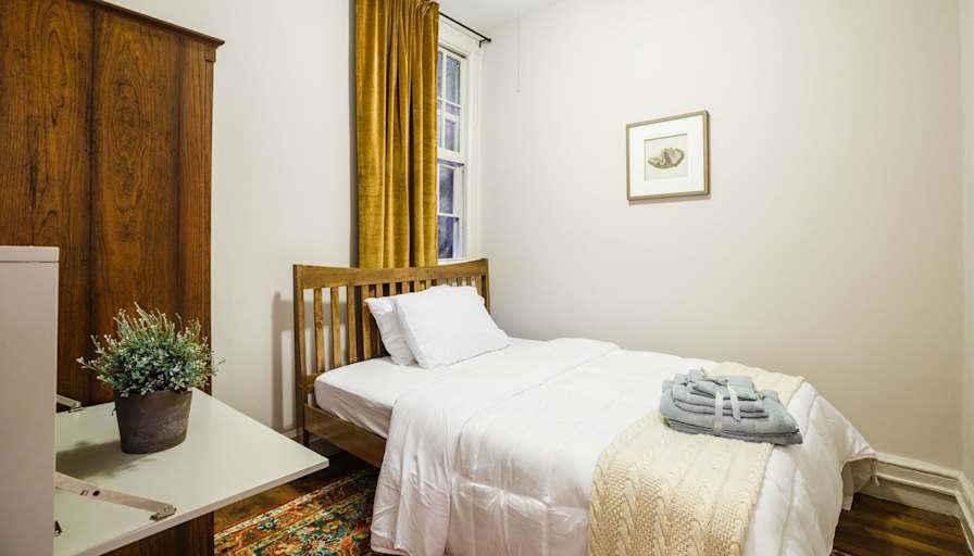 Sam June's room