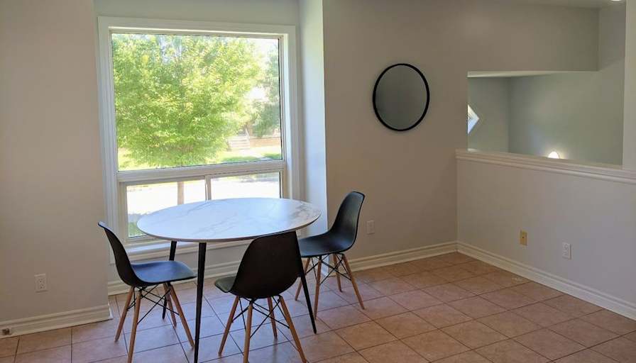 Student Rentals UWindsor's room