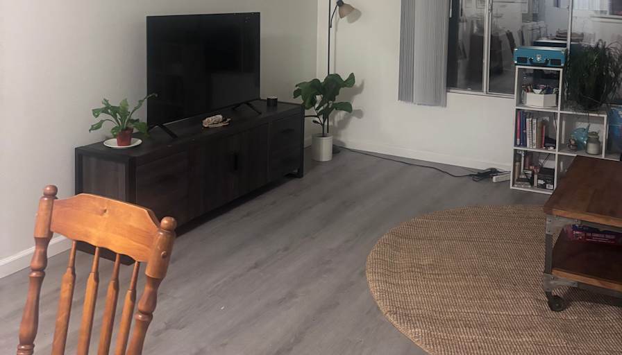 Eva's room
