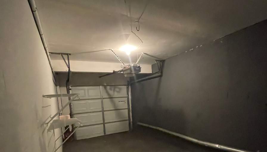 Nolan Duong's room