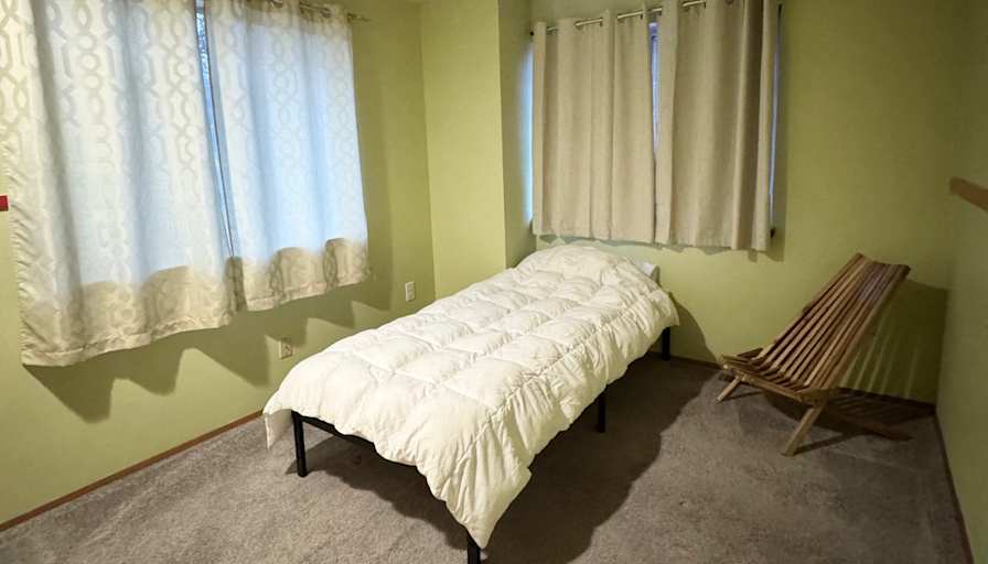 Jina's room