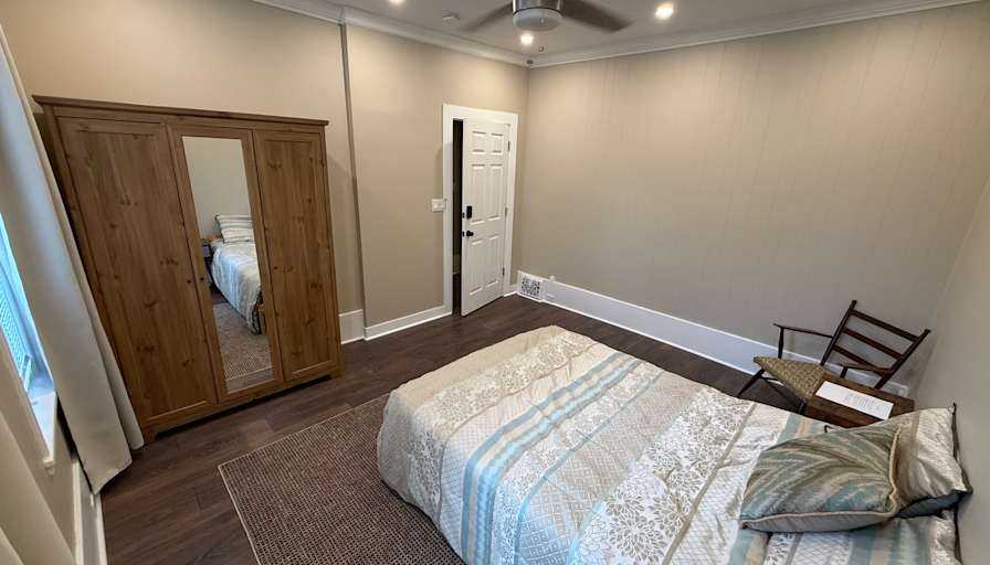 Bernadett's room