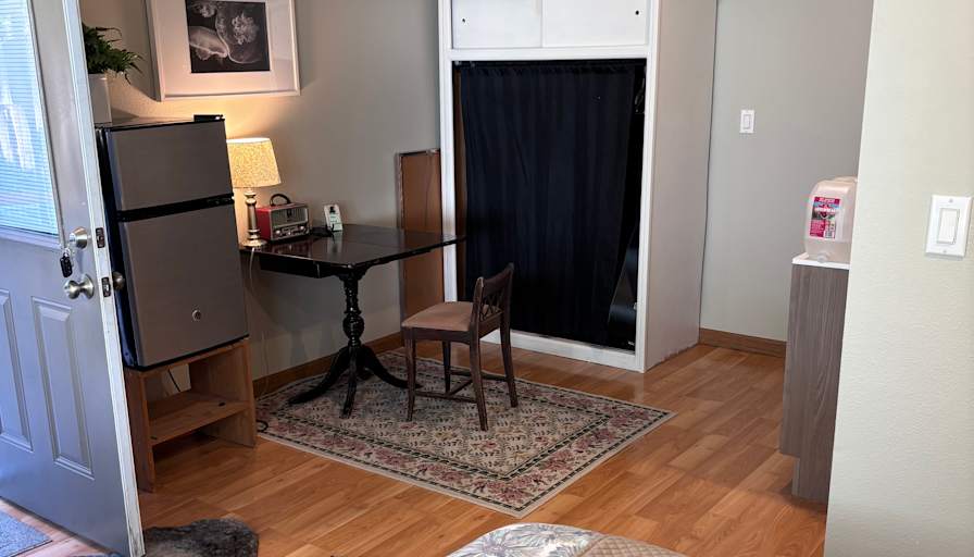 Darlene's room