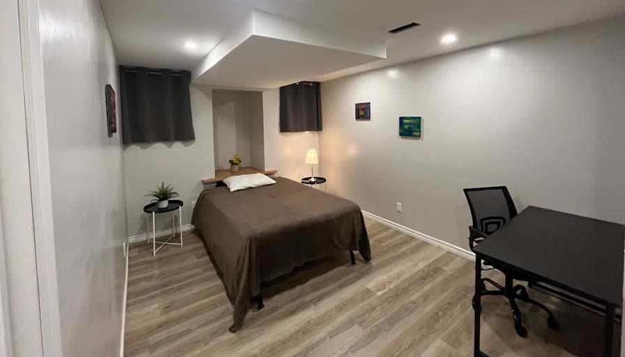 Vic's room