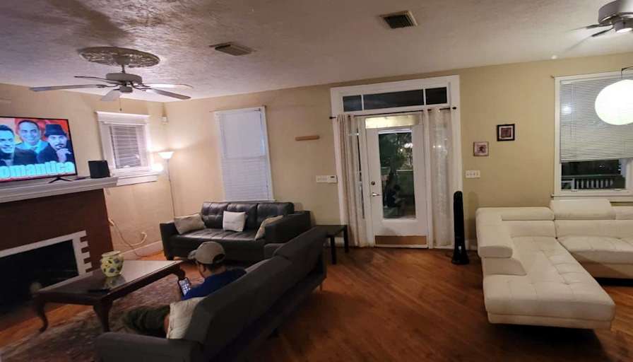 Jorge Romero's room