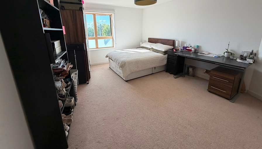 Mali's room