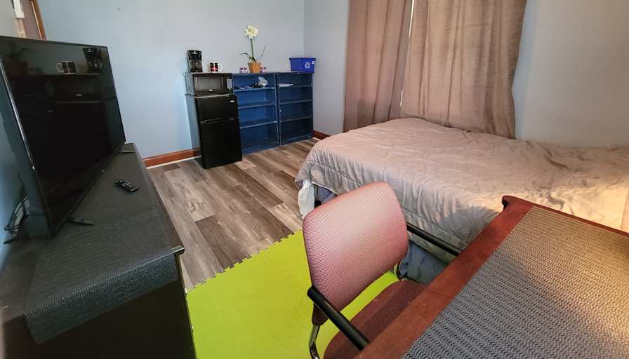 Laurie's room