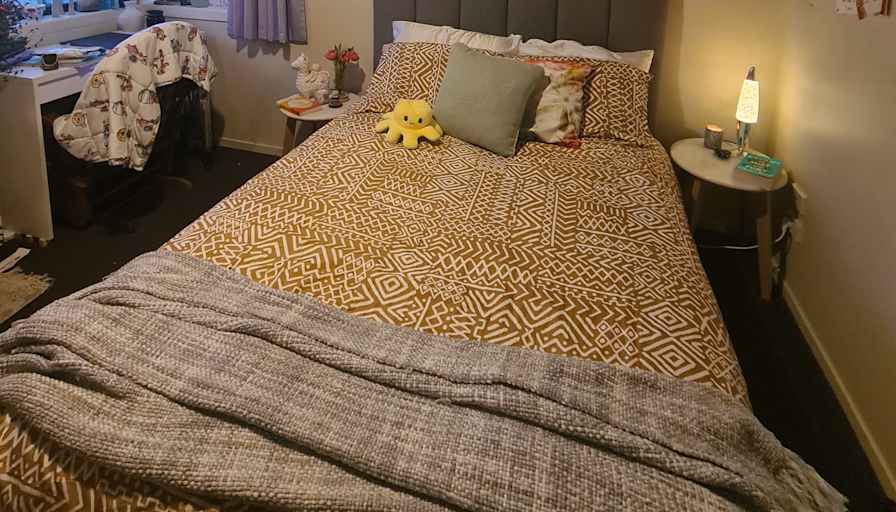 Kaitlyn's room