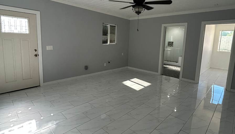 Erik's room