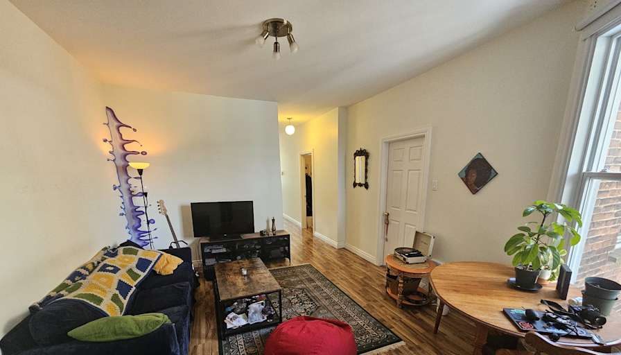 Rodolfo Lopez's room