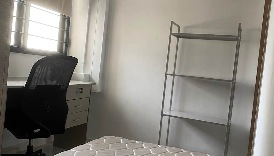 Jo's room