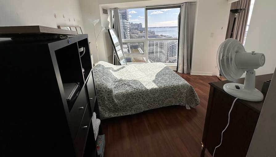 Kayla's room