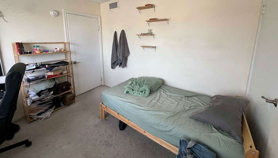 Gabriel Juarez's room