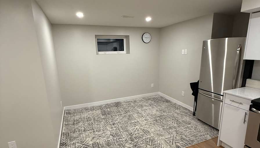 Eddy's room