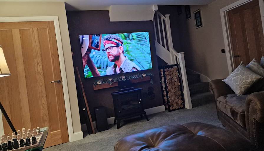 Tony's room