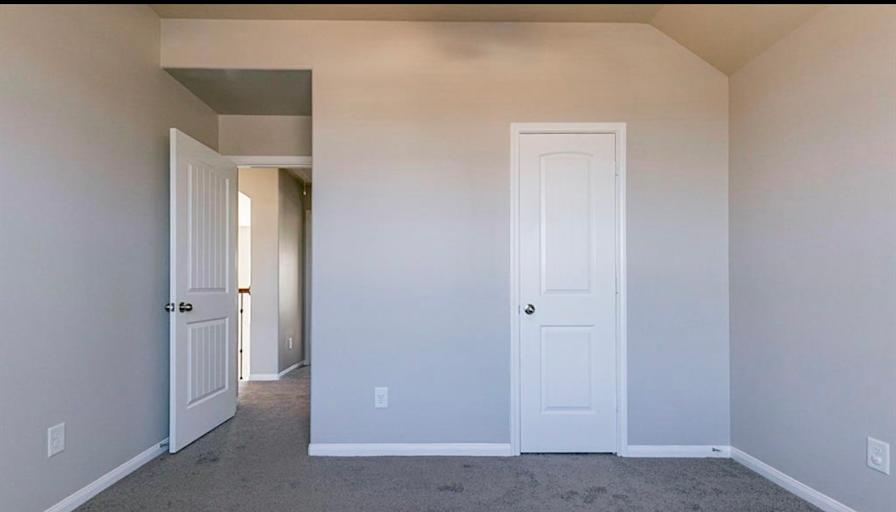 Dua's room