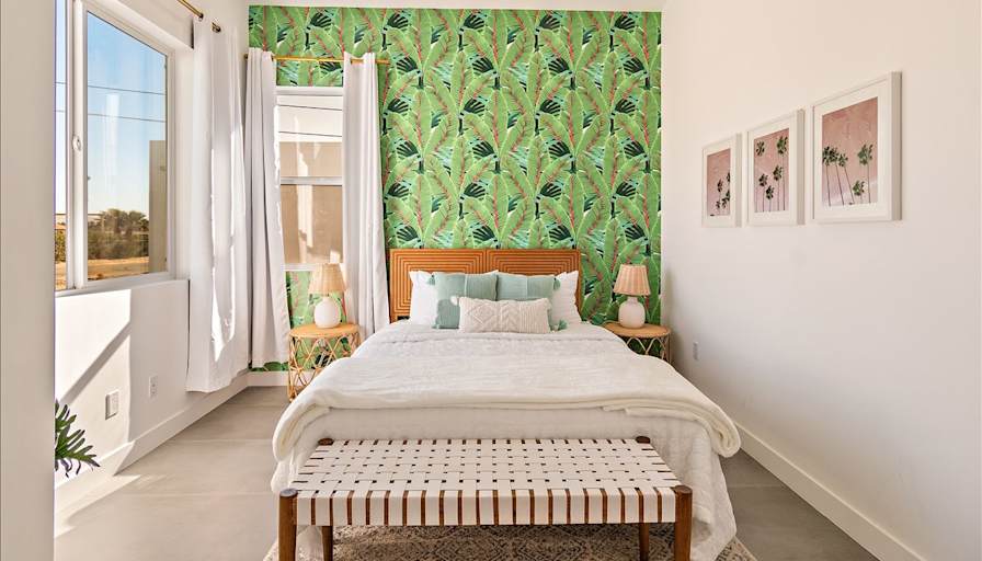 Claudia's room