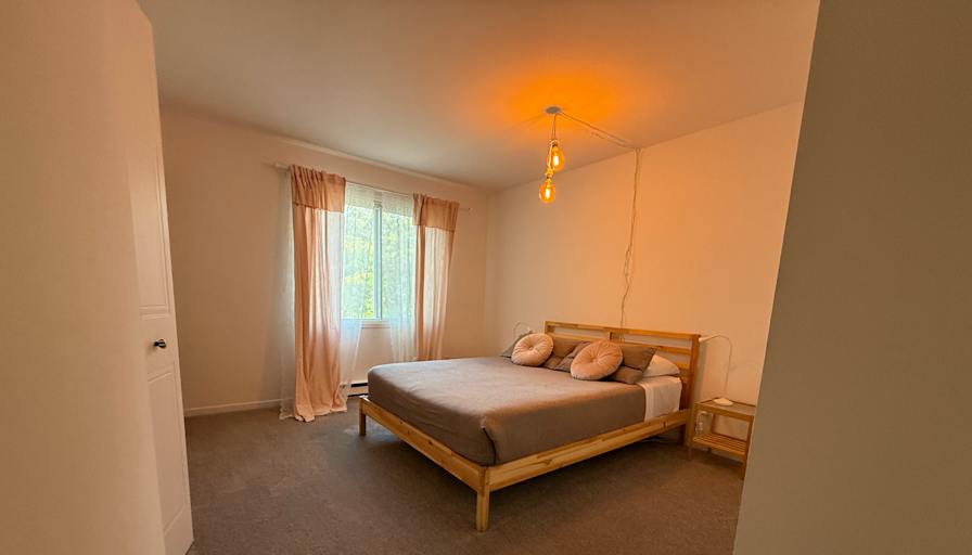 Fernando Fernandez's room
