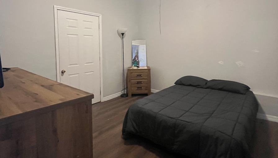 James Sizer's room