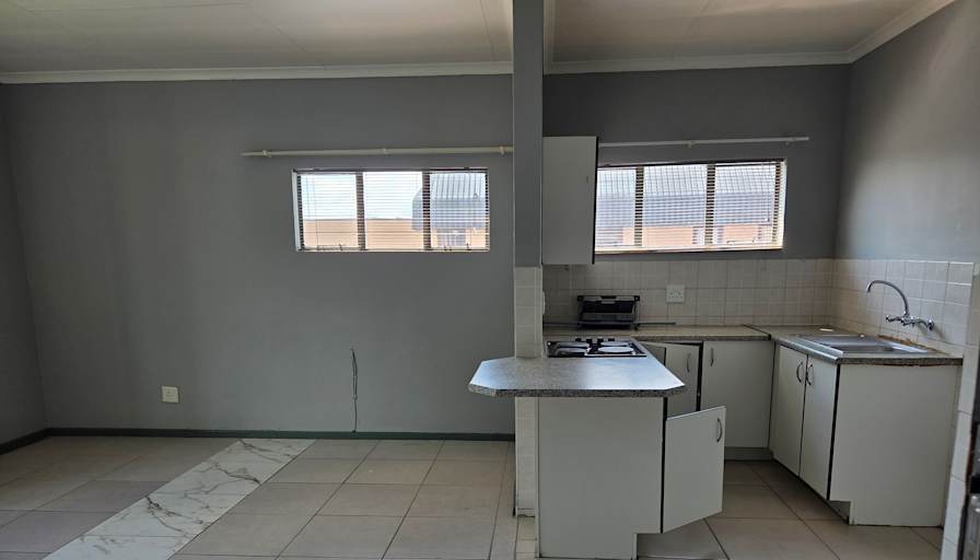 Maesi Mpeko's room