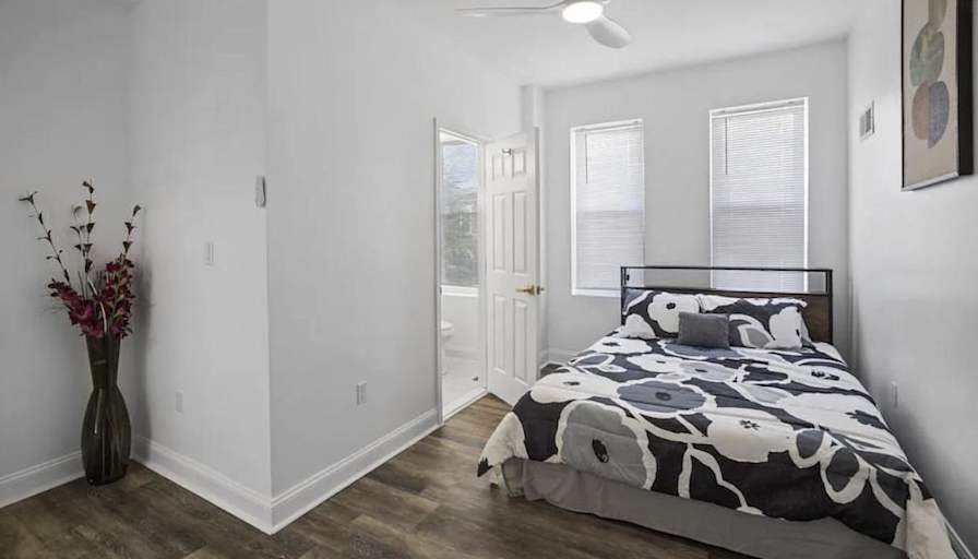 PadSplit's room