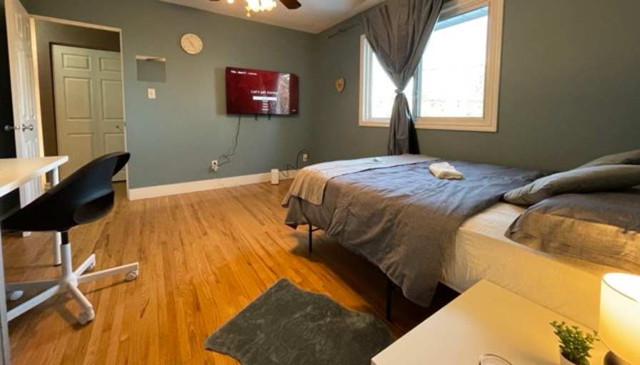 Genesis's room
