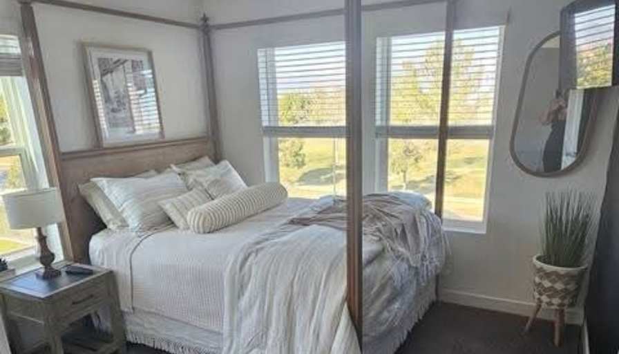 Nicholina's room