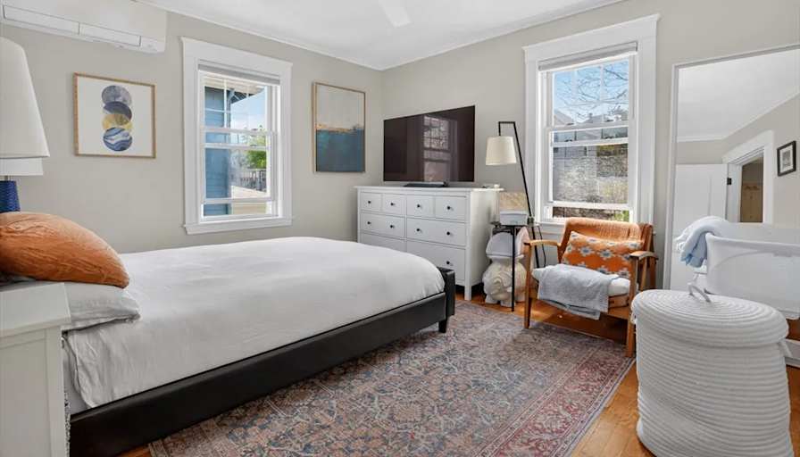 Laura's room