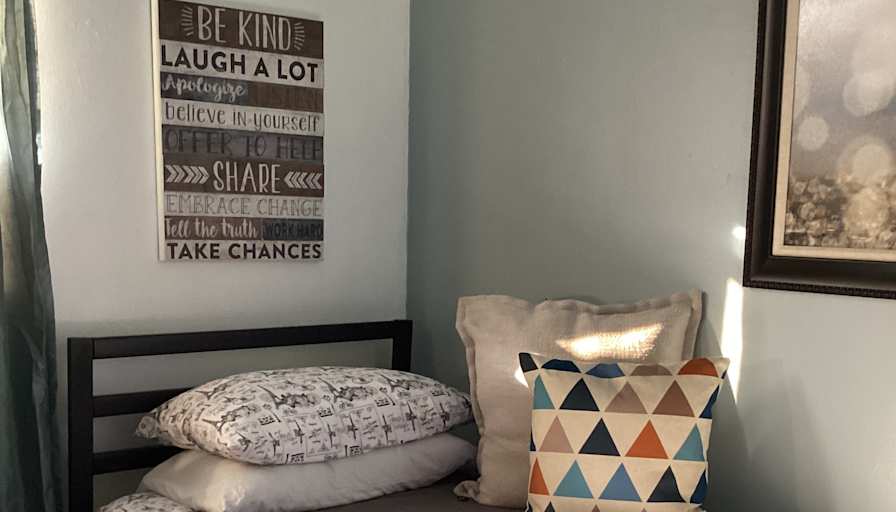 Kae's room