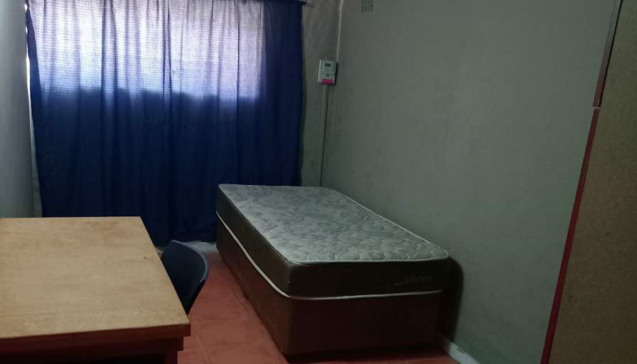Chantel's room