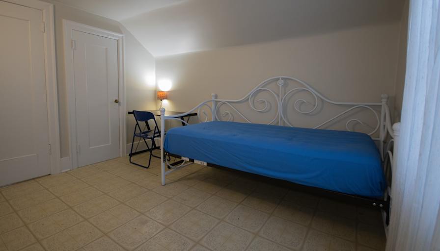 Dina Castillo's room