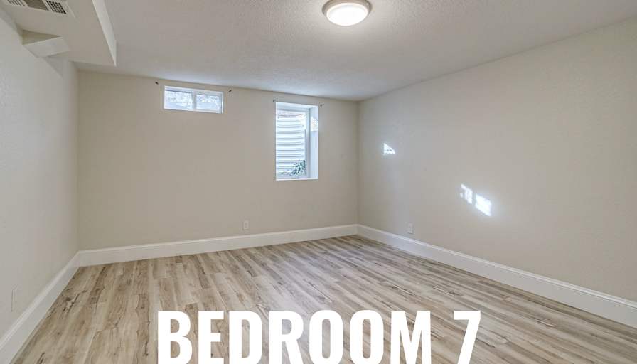 HomeCrew's room