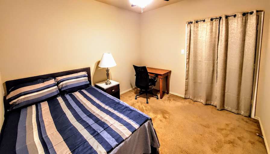 Akbar's room
