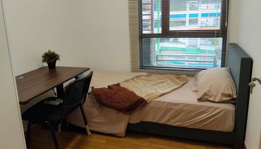 Beh's room