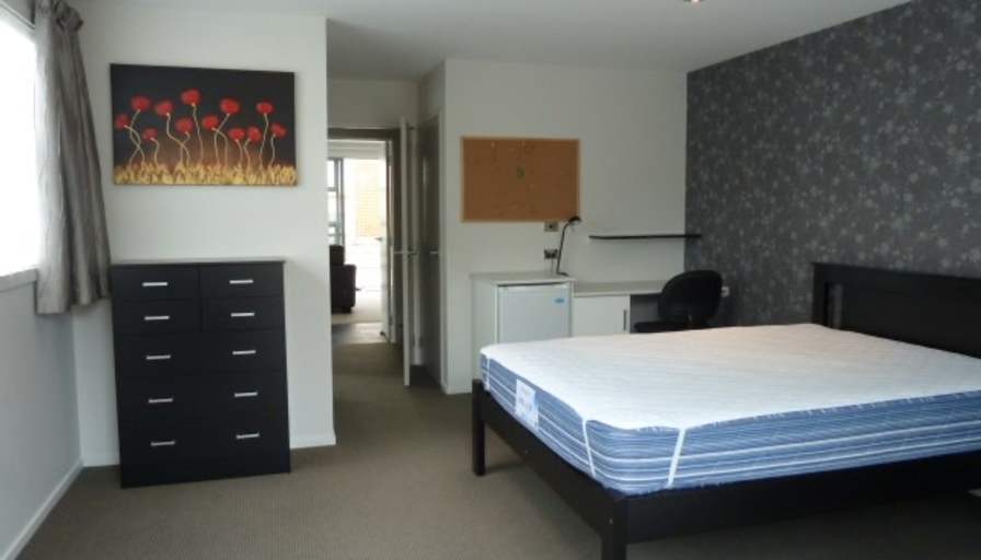 Jessica's room
