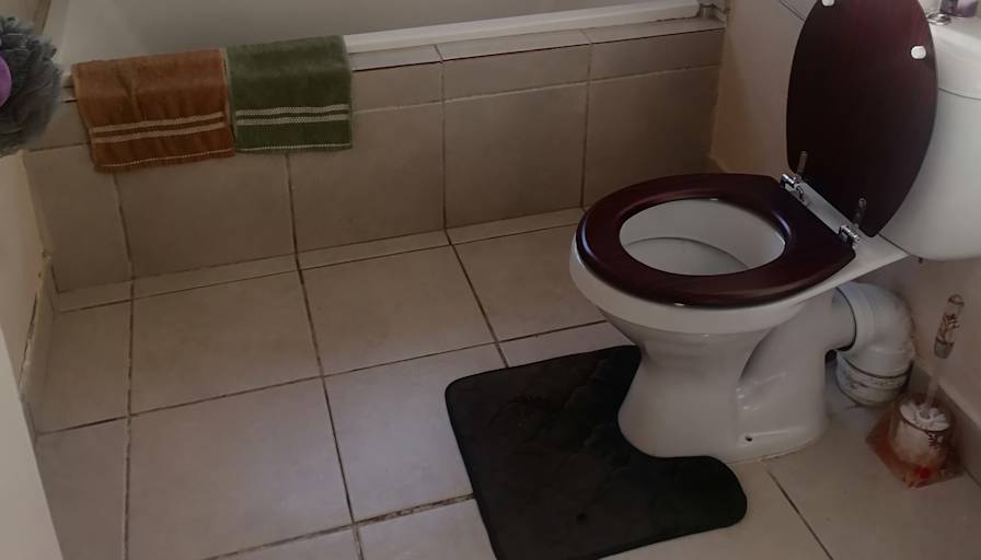 Mbali Wendy Mncadi's room