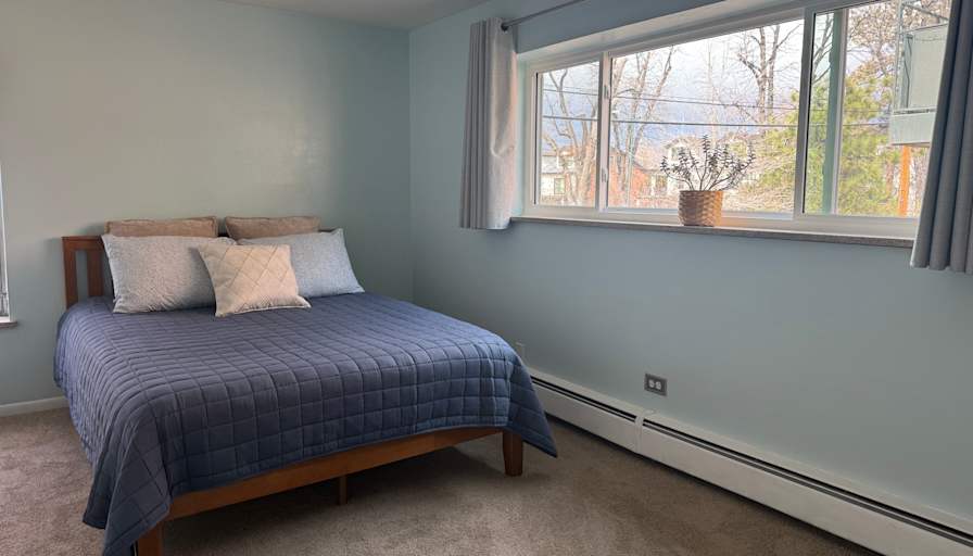 Victoria's room
