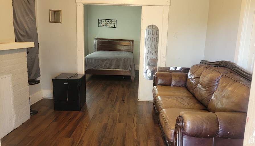 Deunta''s room