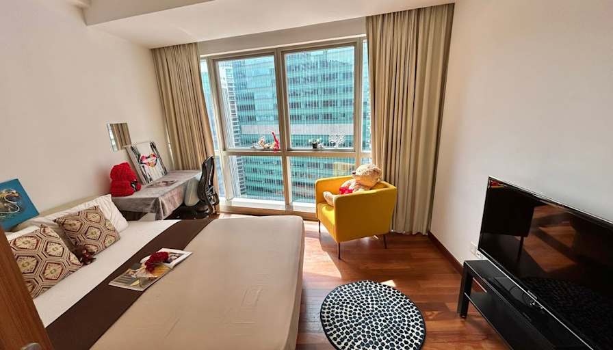 VVA EI's room