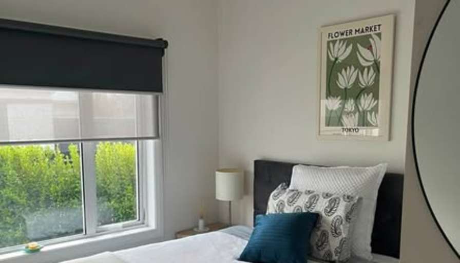 Lisa Carlyon's room