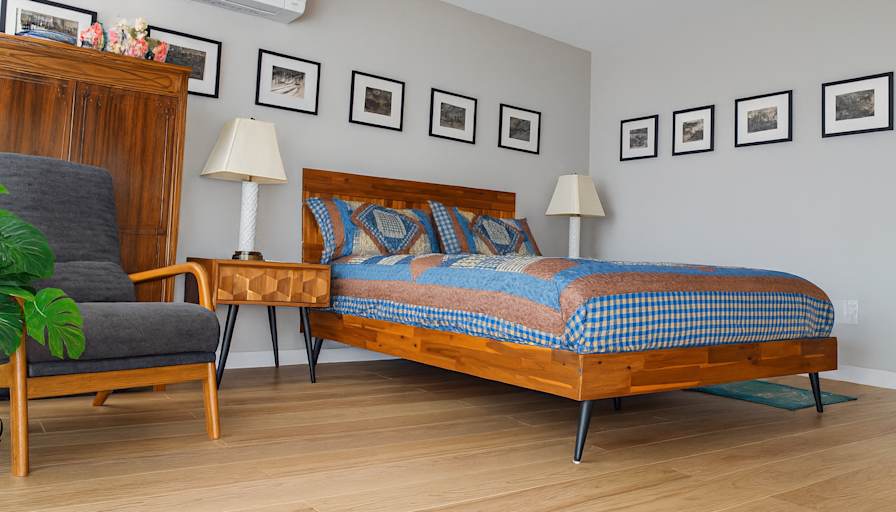 Dina's room