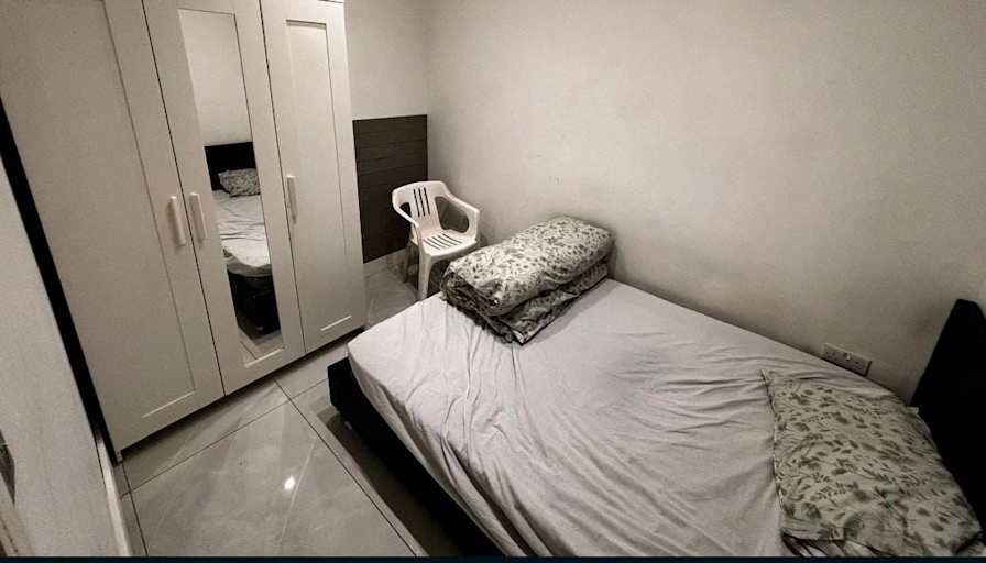Shreyash's room