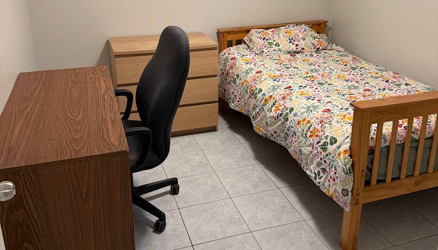 adel's room