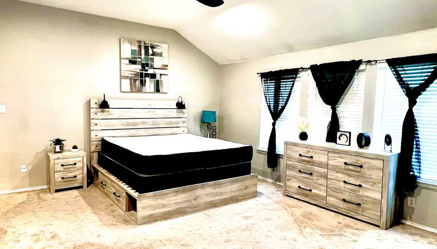 Tiana's room