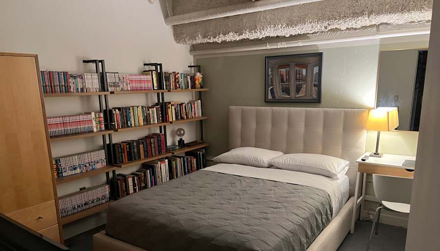 Demetri Dokos's room