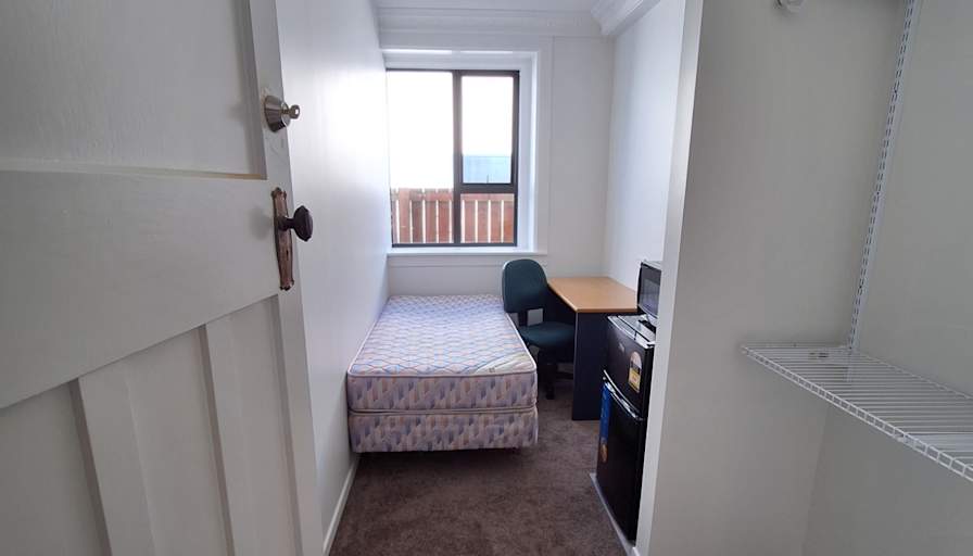 Furnished room in a house · Dahlia Street, Palmerston North, Manawatu-Wanganui 4410-1