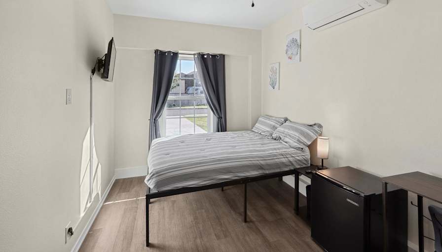 PadSplit's room